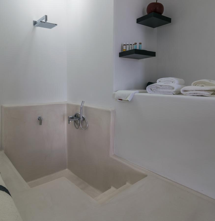 Appartement Uncle'S Luxury Jacuzzi à Adámas Extérieur photo